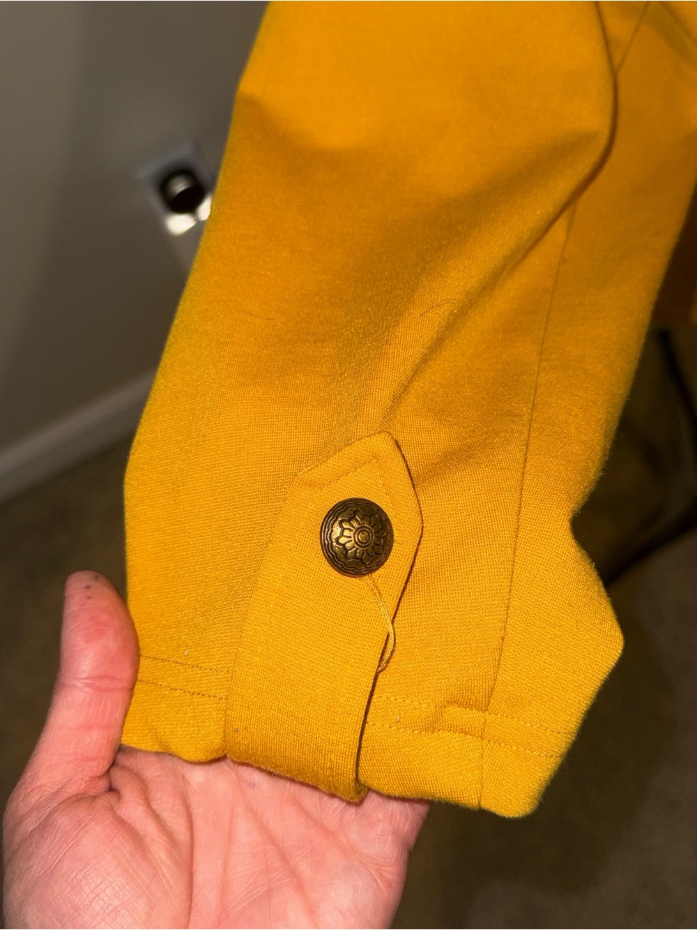 ModCloth Women’s Retro Vintage Military Style Jacket Blazer in Warm Gold - Picture 3 of 5